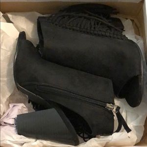 New W/ box Coconuts by Matisse black fringe bootie